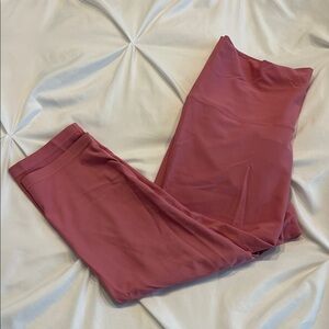 Old Navy Active Extra High-Rise PowerSoft Crop Pink Leggings